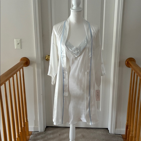 Linea Donatella | Intimates & Sleepwear | 22 Linena Donatella Bridal ...
